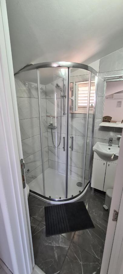 Apartments Nemcic 2 Нин Экстерьер фото